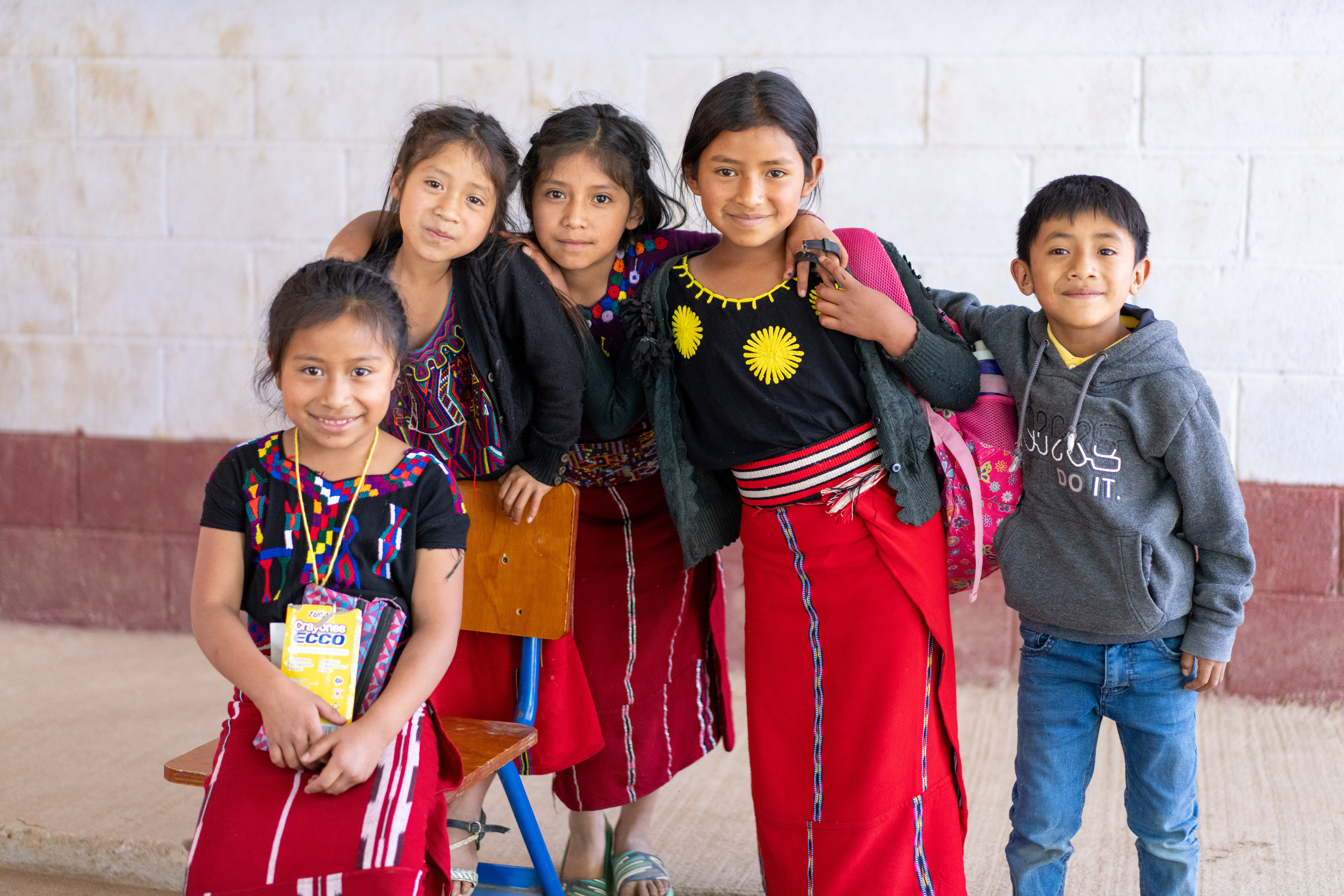 Barn utbildar sig i Guatemala